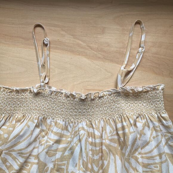 Patrons of  Peace Crop Top - Picture 2 of 6